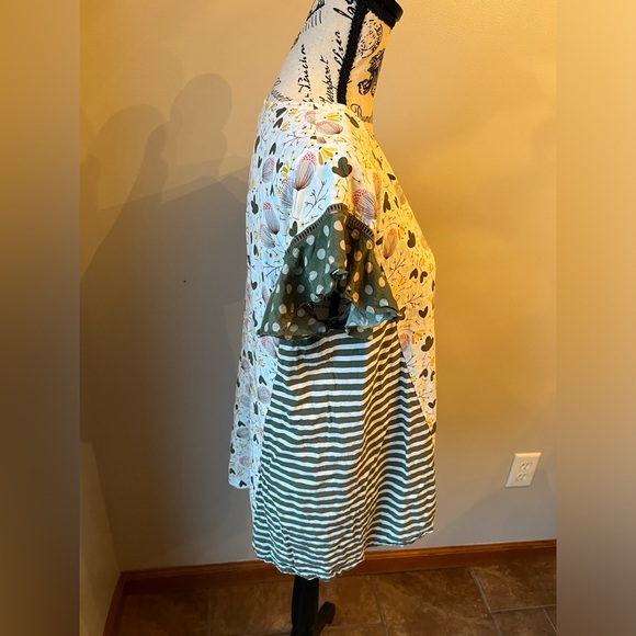 Matilda Jane Green and Beige Woman’s top - Picture 4 of 11